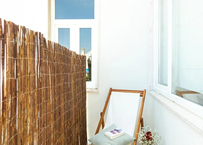 Ambassador Balcony * Lisboa