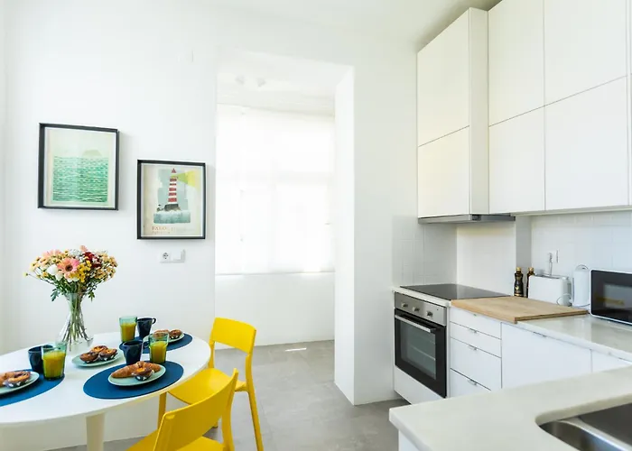 Ambassador Balcony Apartamento